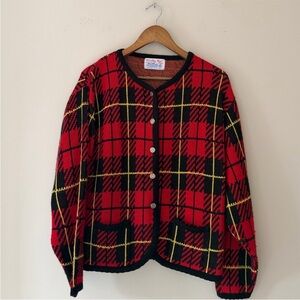 Tally Ho Vintage Black, Red Plaid Knit Button Down Cardigan Size Large